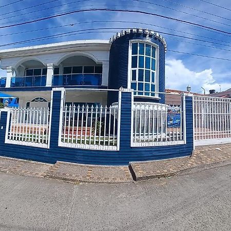 Mary Hosting Sarie Bay Apartment San Andrés Exterior photo