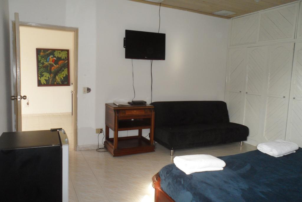 Mary Hosting Sarie Bay Apartment San Andrés Exterior photo