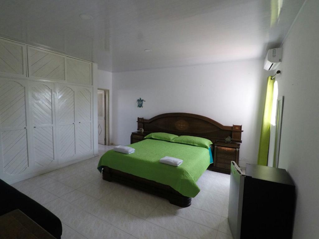 Mary Hosting Sarie Bay Apartment San Andrés Exterior photo