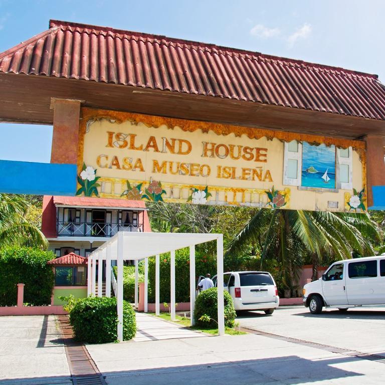 Mary Hosting Sarie Bay Apartment San Andrés Exterior photo